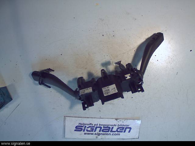 Volkswagen VW TOURAN 10-15 Spakcentral