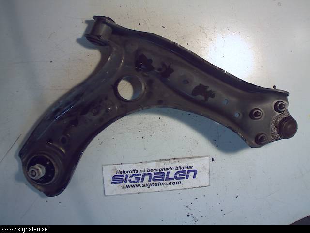 Skoda FABIA 07-14 Bärarm Fram Undre Vä