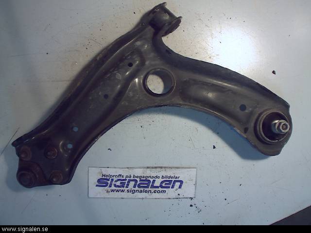 Skoda FABIA 07-14 Bärarm Fram Undre Hö