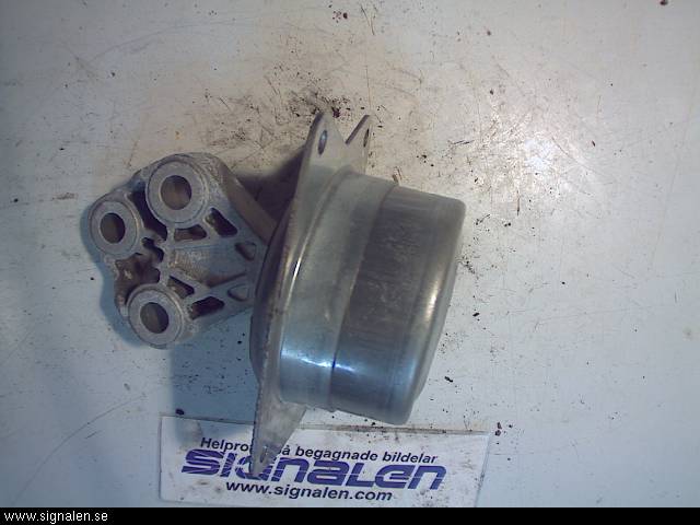 Saab 9-5 10-12 Motorfäste