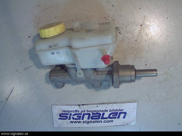 Volkswagen VW POLO 05-09 Broms Huvudcylinder