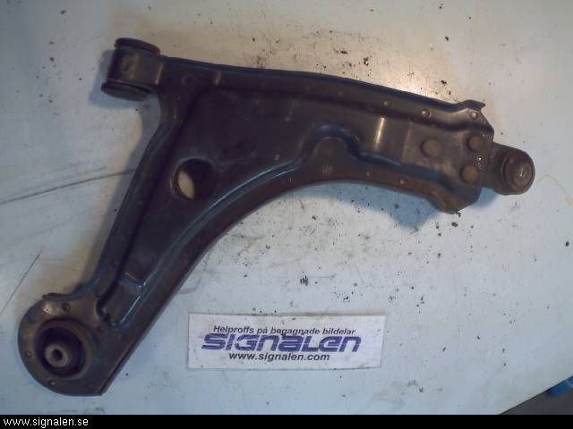 Chevrolet NUBIRA Bärarm Fram Undre Vä