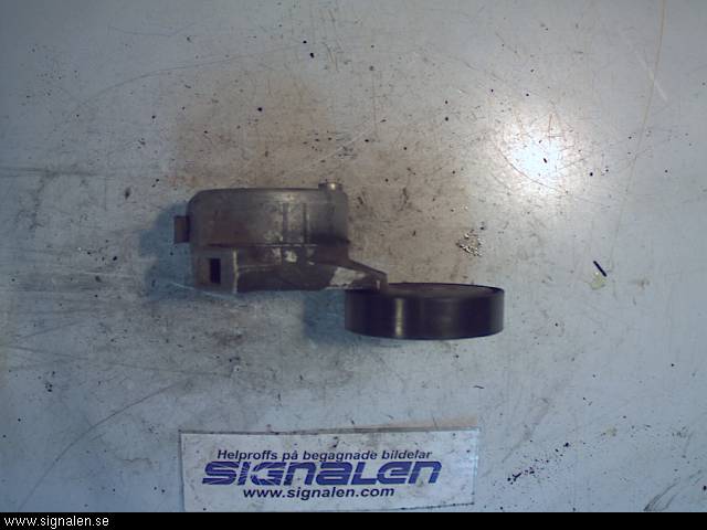 Saab 9-5     06-10 Remspännare