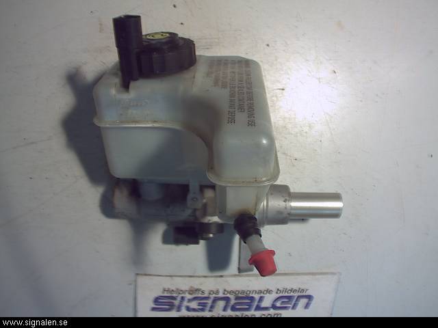 Volkswagen VW PASSAT 05-11 Broms Huvudcylinder
