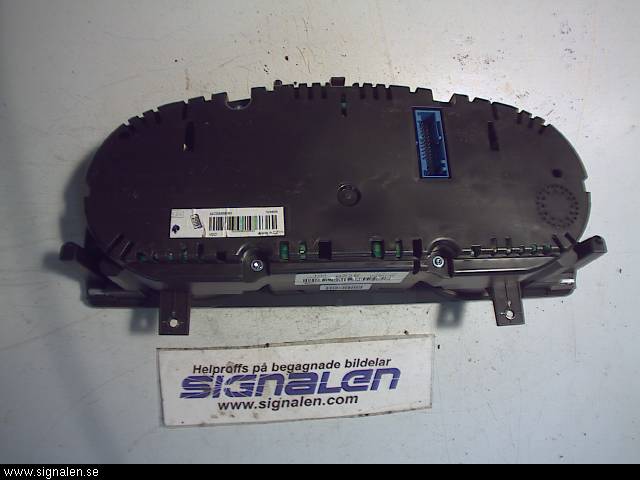 Volkswagen VW PASSAT 05-11 Instrument Komb