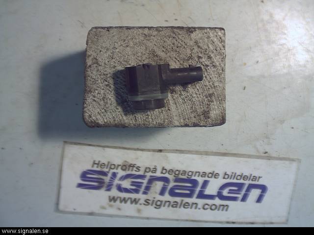 Volkswagen VW GOLF VI 09-13 Parkeringshjälp Frontsensor