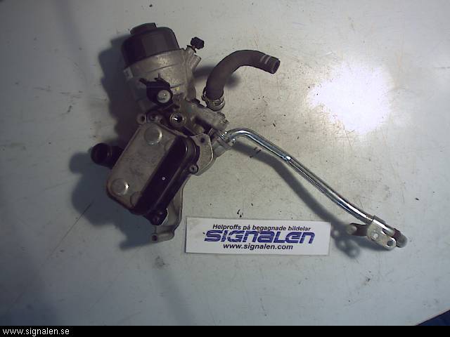 Opel CORSA D 07-14 Oljefilterhållare