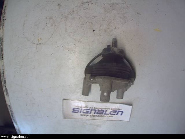 Saab 9-5 -05 Motorkudde