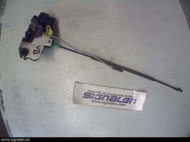 Opel ASTRA J 10-15 Låskista-Dörrlås