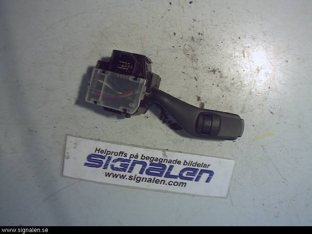 Ford FOCUS     04-07 Spak Torkar-Spolomk