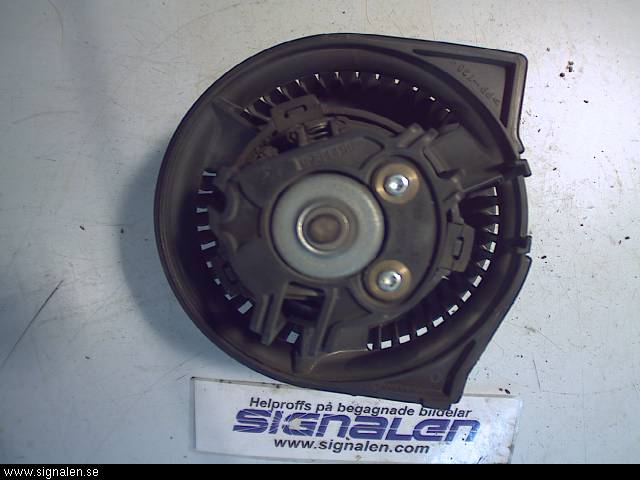 Saab 9-5     06-10 Värmefläkt