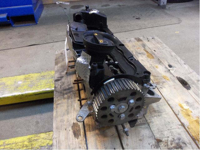 Volkswagen VW PASSAT 05-11 Topplock Diesel