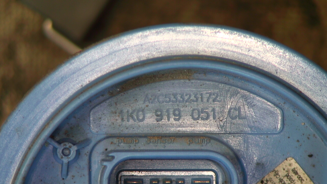 Volkswagen VW TOURAN 10-15 Bränslepump El