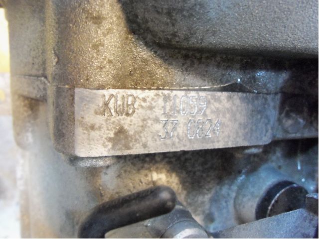 Volkswagen VW PASSAT 05-11 Växellåda Man 6 Vxl