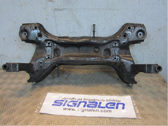 Volkswagen VW POLO 10-17 Framvagnsbalk