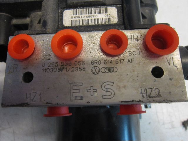 Volkswagen VW POLO 10-17 Abs Hydraulaggregat