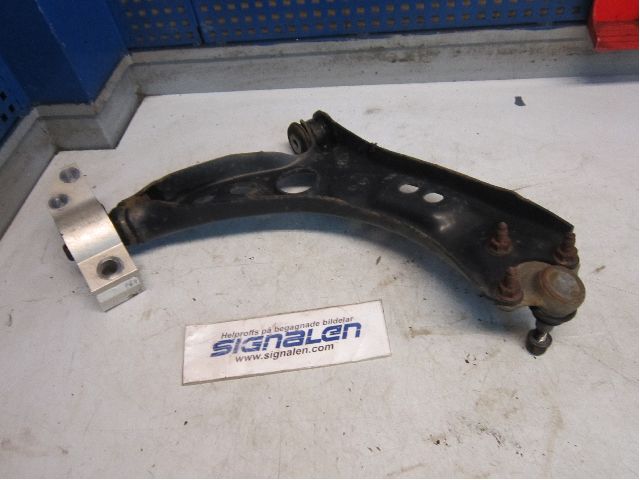 Volkswagen VW GOLF VI 09-13 Bärarm Fram Undre Vä