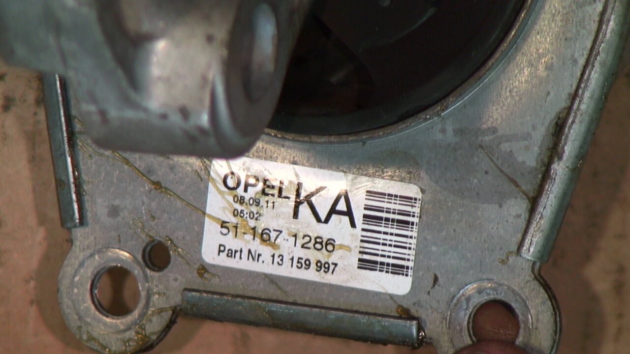 Opel MERIVA B 10-17 Motorfäste