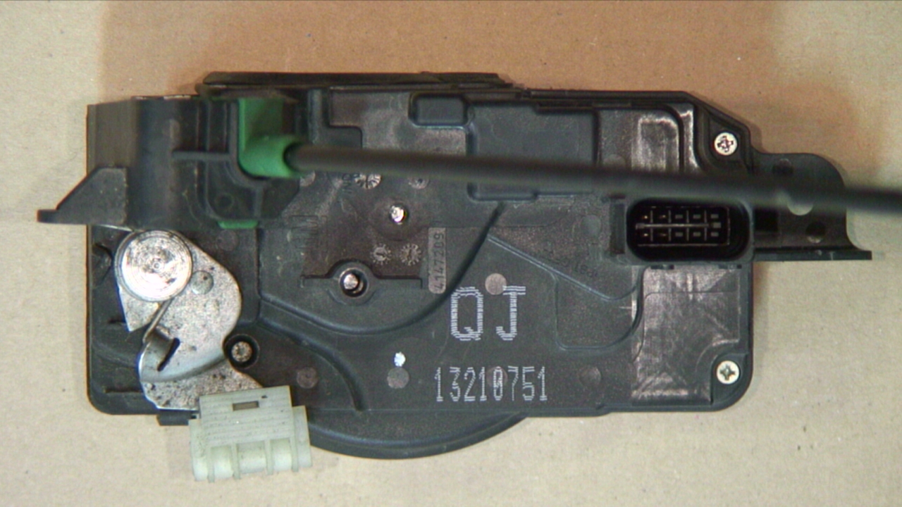 Opel ASTRA H 04-12 Låskista-Dörrlås