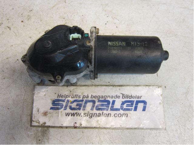 Nissan PRIMERA 02-07 Torkarmotor Vindruta