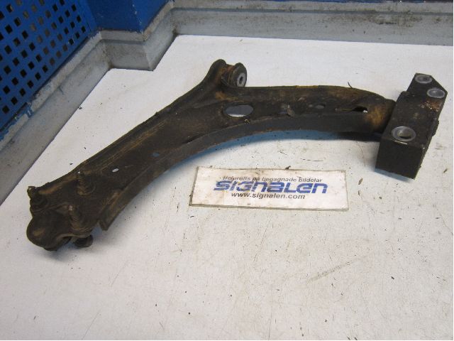 Volkswagen VW GOLF PLUS/CROSS GOLF 04-14 Bärarm Fram Undre Hö