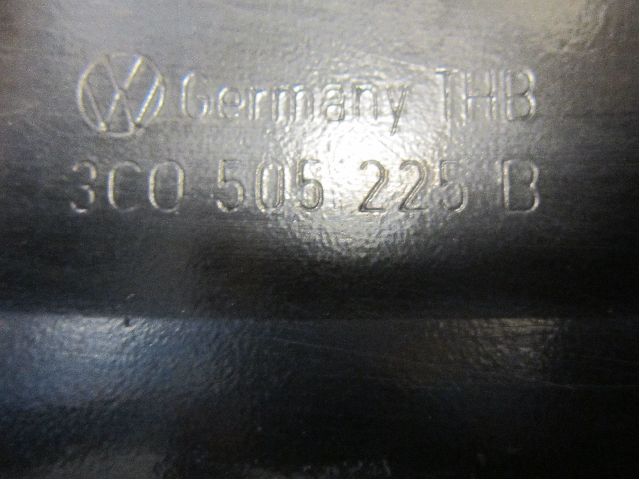 Volkswagen VW PASSAT 11-14 Bärarm Bak Vänster