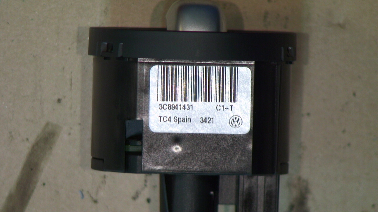 Volkswagen VW PASSAT 11-14 Strömställare Ljus