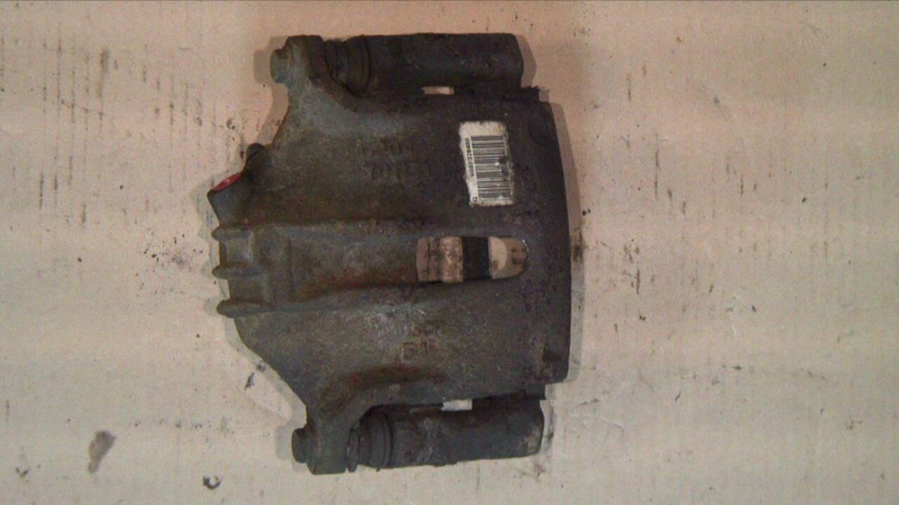 Citroen BERLINGO  03-07 Bromsok Fram Vänster