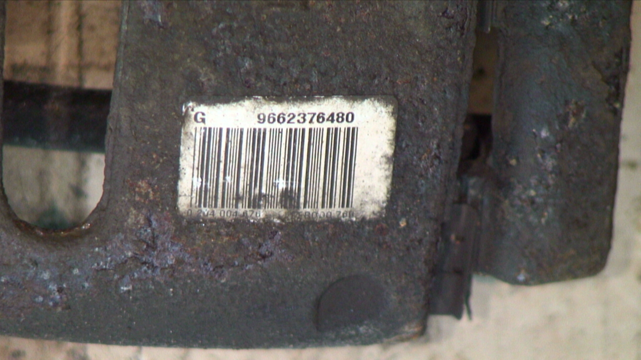 Citroen BERLINGO  03-07 Bromsok Fram Vänster