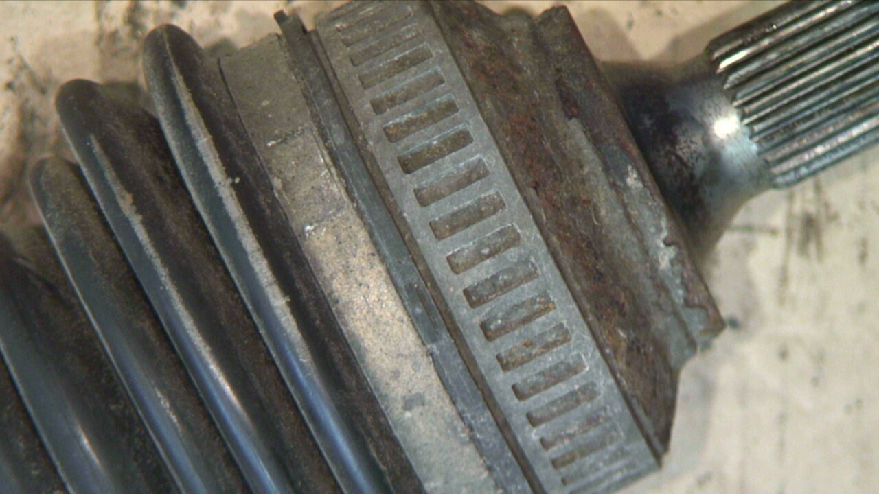 Citroen BERLINGO  03-07 Drivaxel Fram Vänster