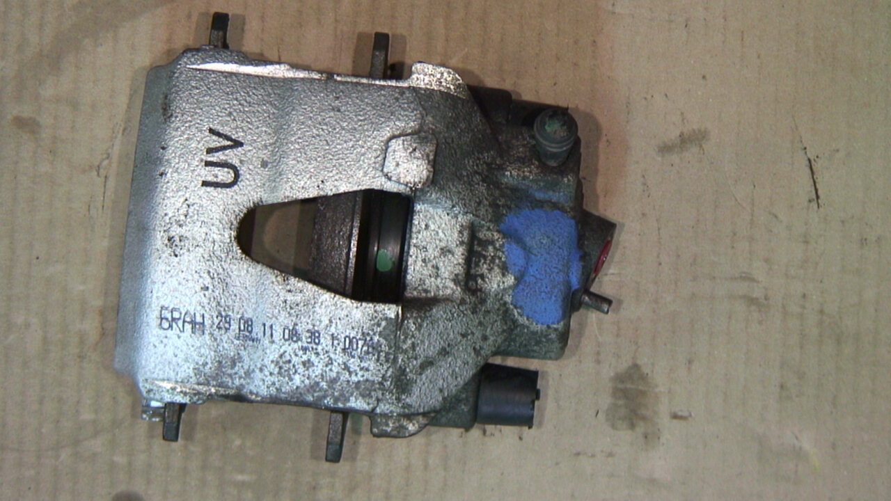 Skoda FABIA 07-14 Bromsok Fram Höger