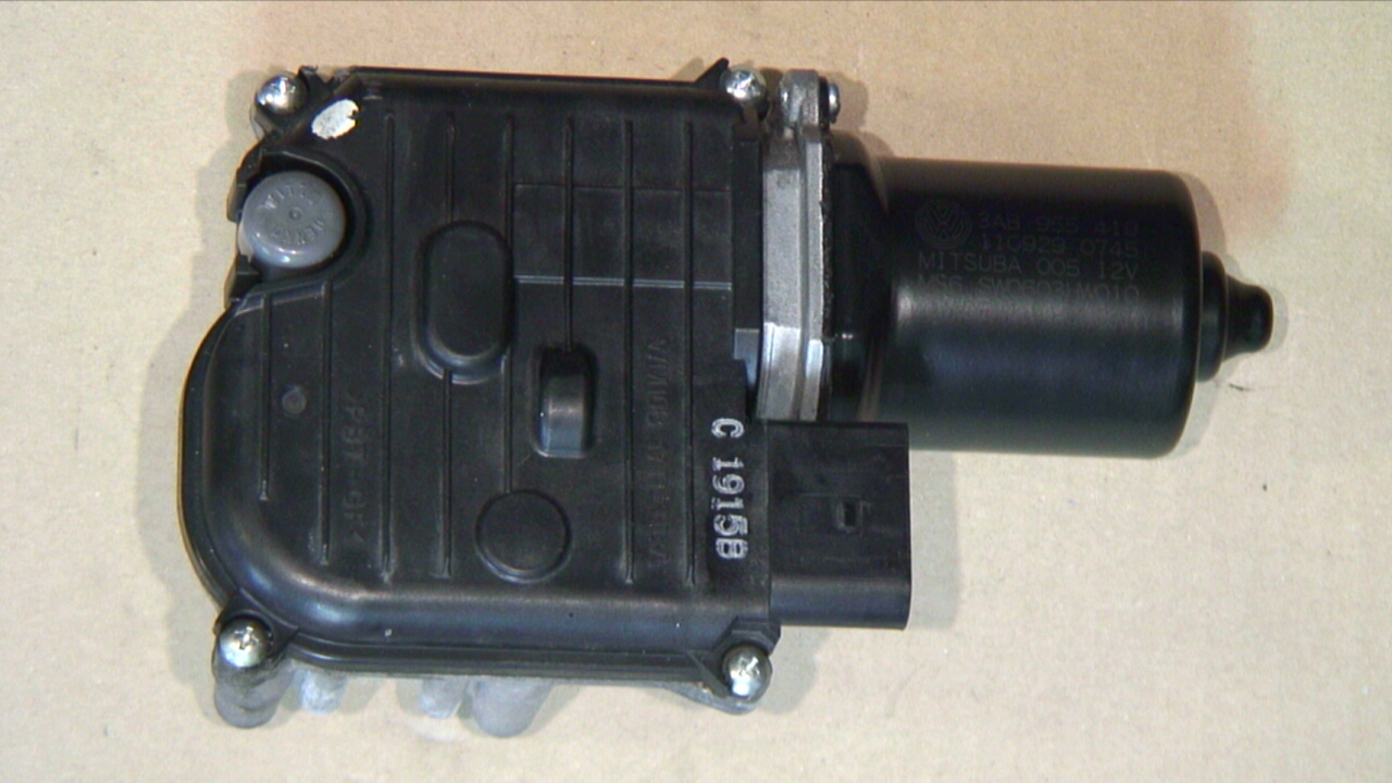 Volkswagen VW PASSAT 11-14 Torkarmotor Vindruta