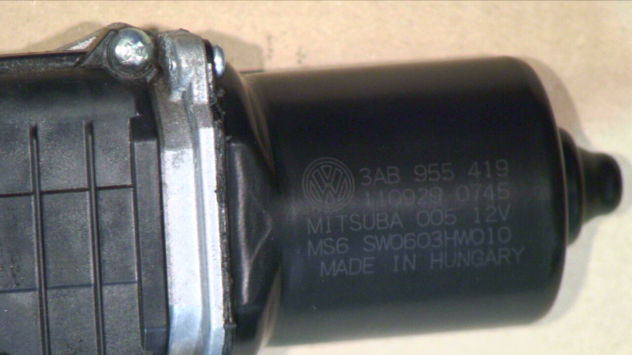 Volkswagen VW PASSAT 11-14 Torkarmotor Vindruta