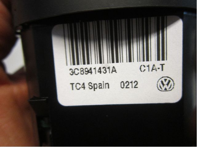 Volkswagen VW PASSAT 11-14 Strömställare Ljus