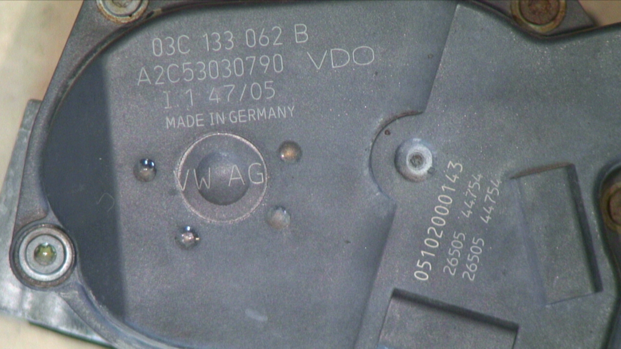 Skoda FABIA 99-07 Injspjällhus