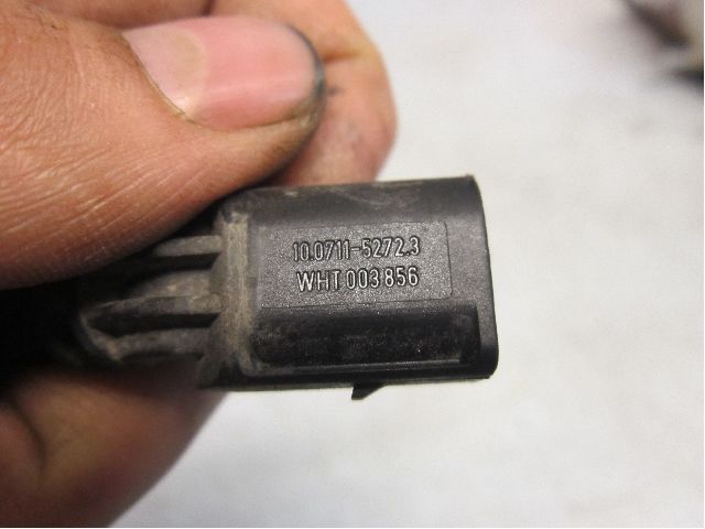 Volkswagen VW PASSAT 11-14 Abs Sensor