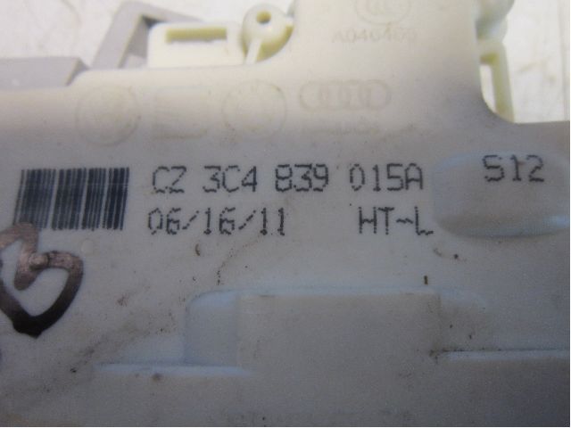 Volkswagen VW PASSAT 11-14 Låskista-Dörrlås