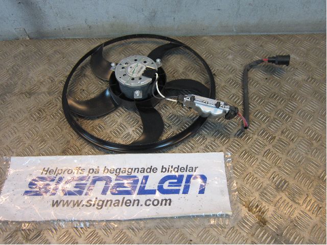 Volkswagen VW GOLF VI 09-13 Kylfläkt El