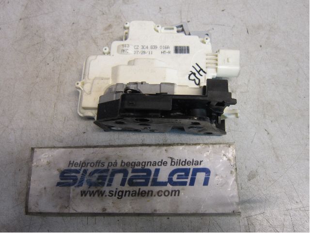 Volkswagen VW PASSAT 11-14 Låskista-Dörrlås