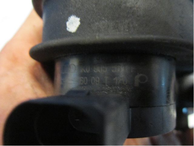 Volkswagen VW PASSAT 05-11 Värme Cirkulationspump