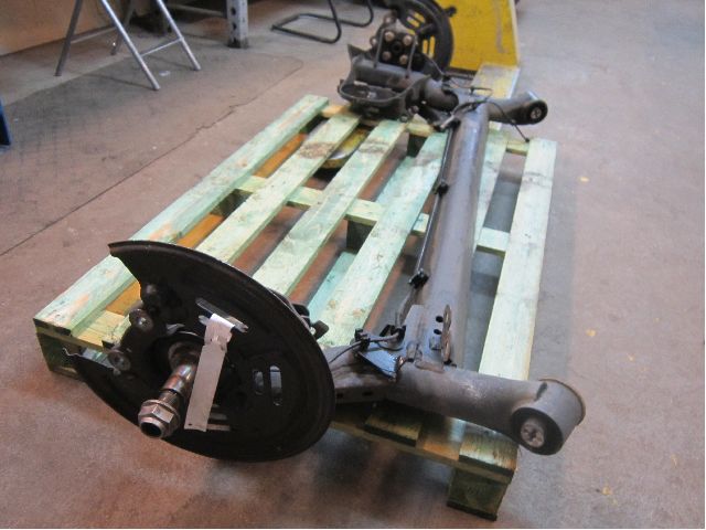 Renault KANGOO II 08-14 Bakaxel