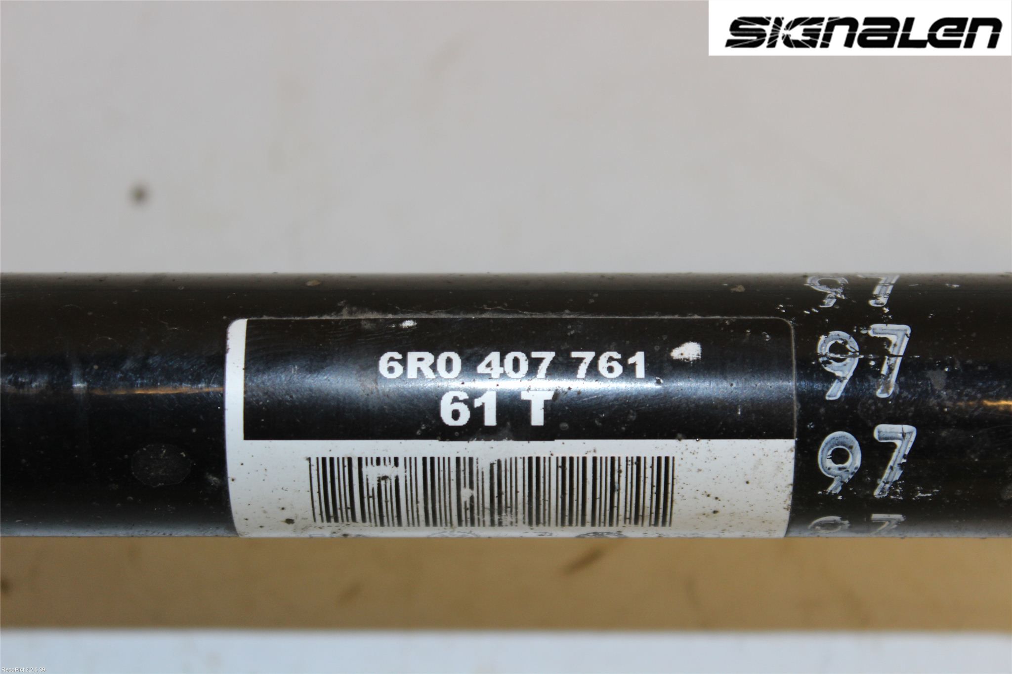 Volkswagen VW POLO 10-17 Drivaxel Fram Vänster