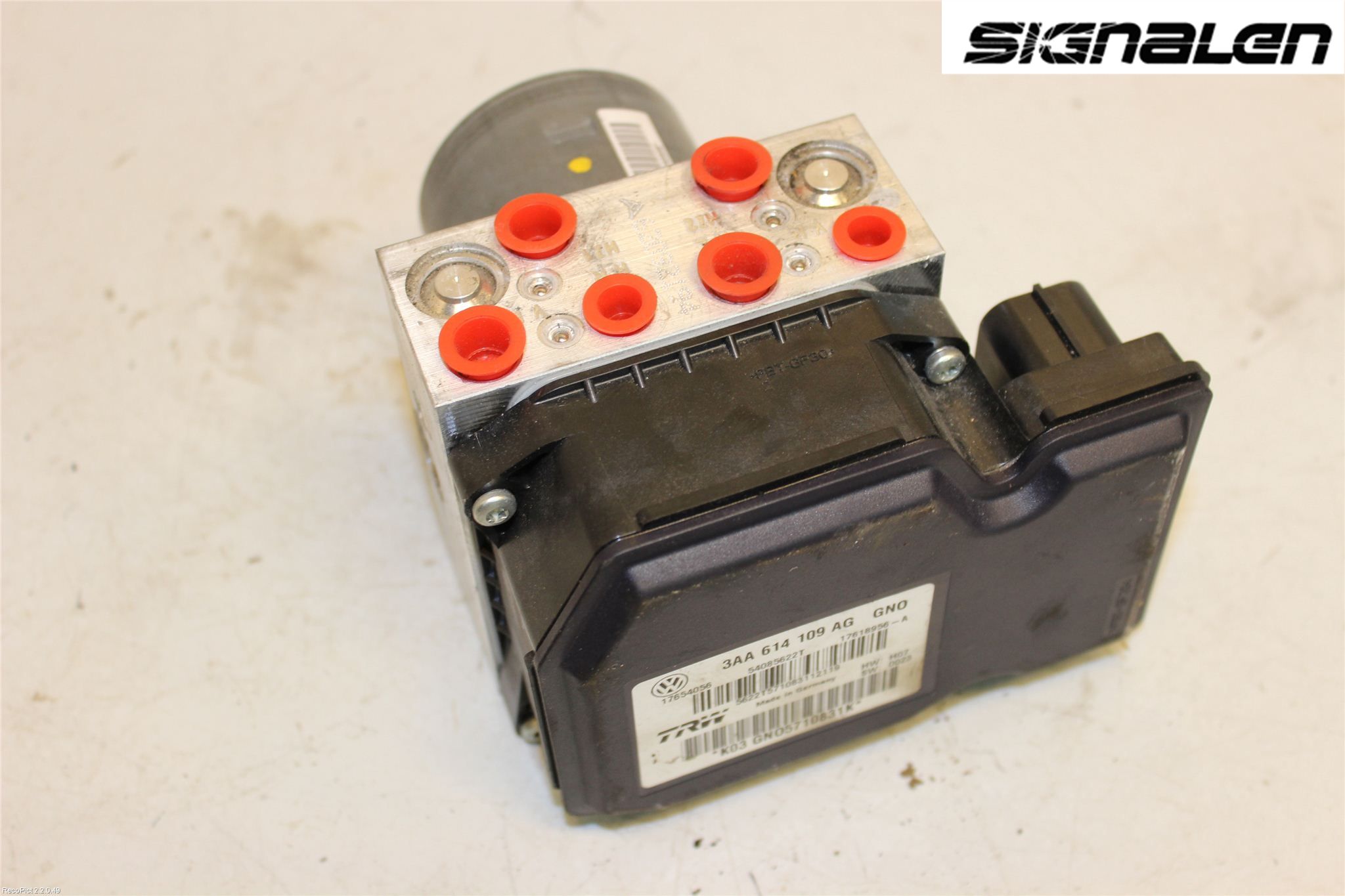 Volkswagen VW PASSAT 11-14 Abs Hydraulaggregat