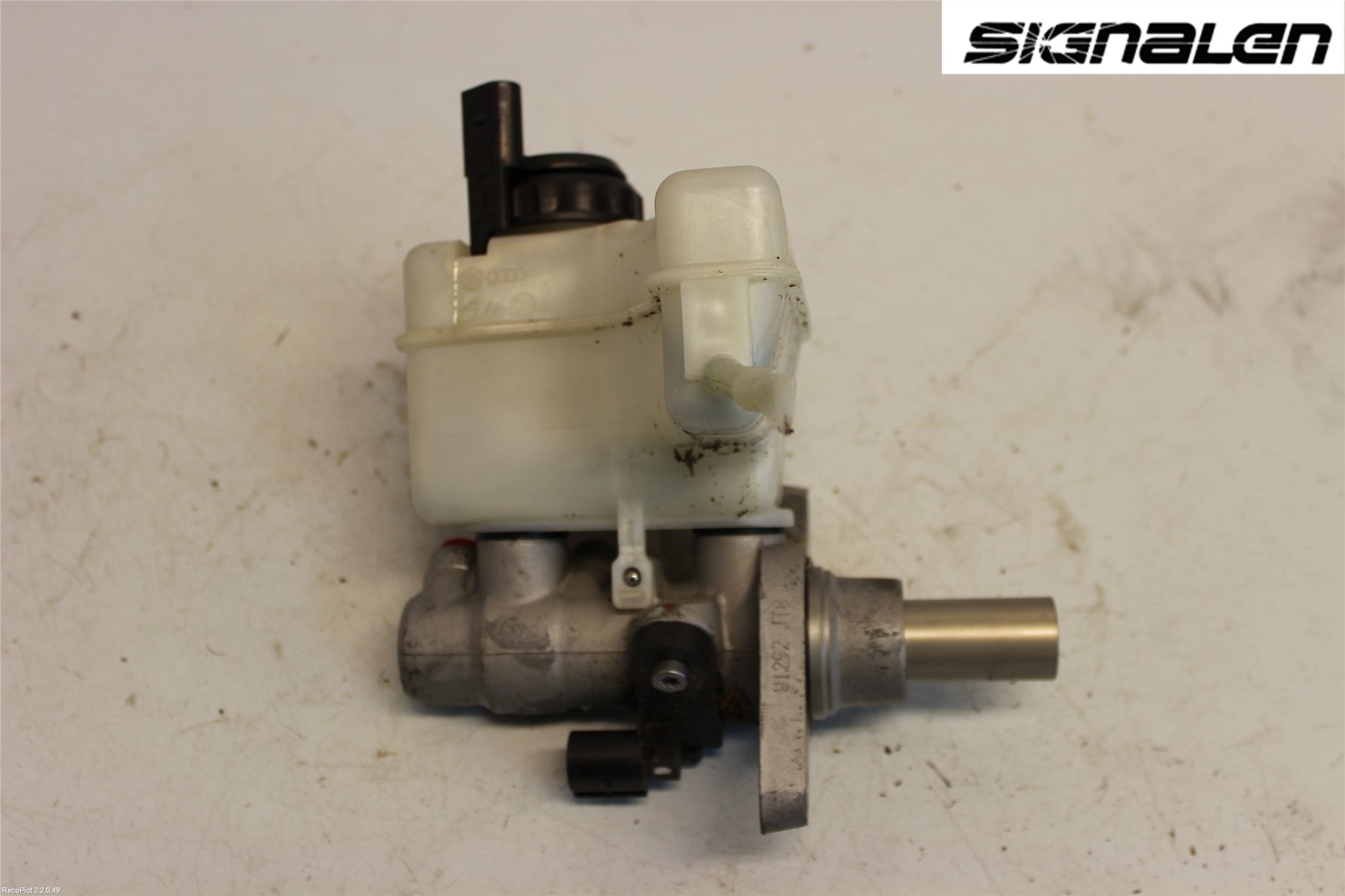 Volkswagen VW PASSAT 11-14 Broms Huvudcylinder