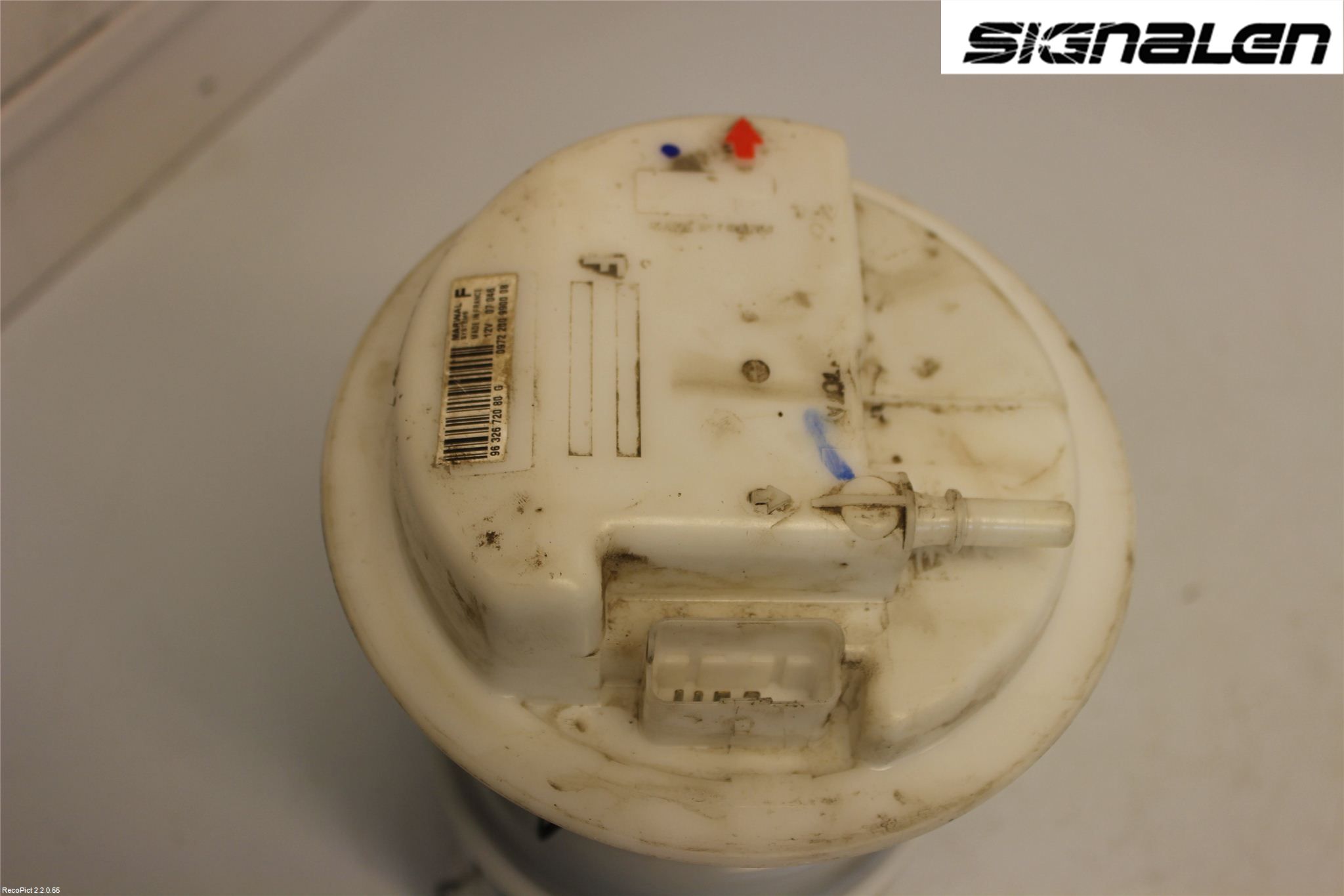 Citroen C5     05-08 Bränslepump El