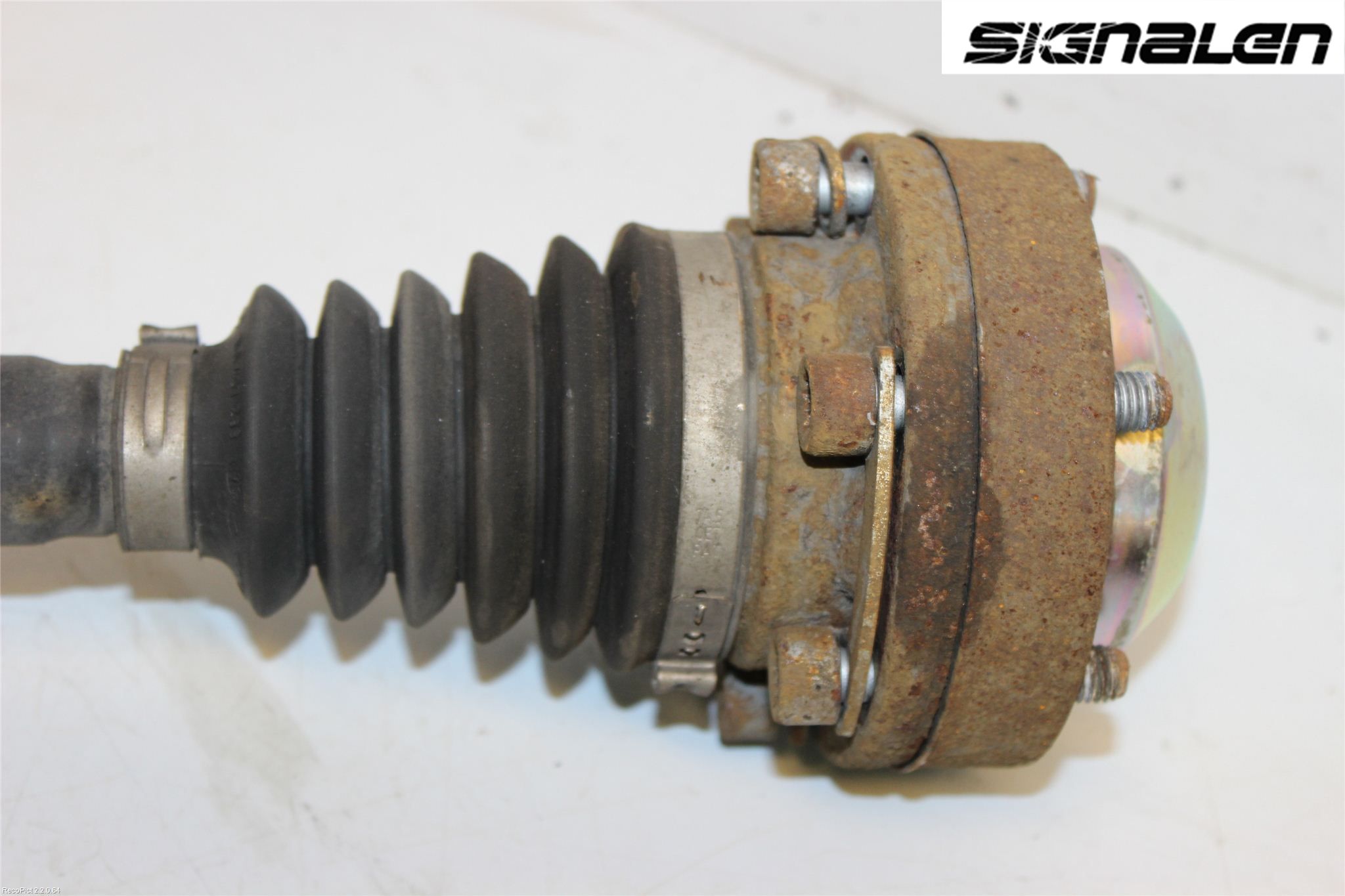 Audi A6/S6     05-11 Drivaxel Bak Höger