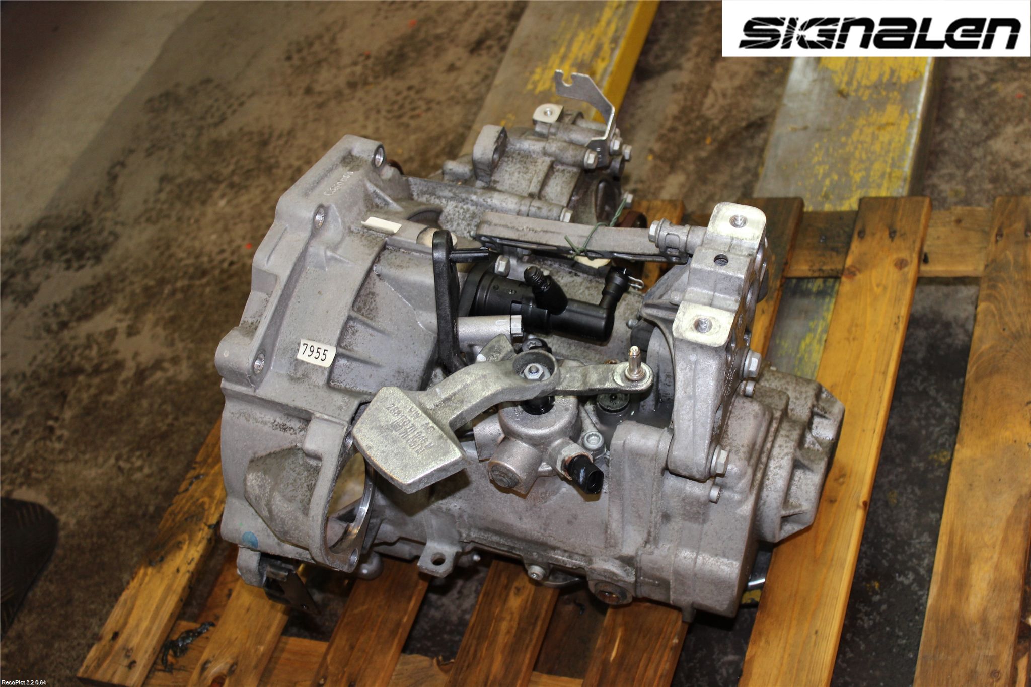 Volkswagen VW PASSAT 05-11 Växellåda Man 6 Vxl