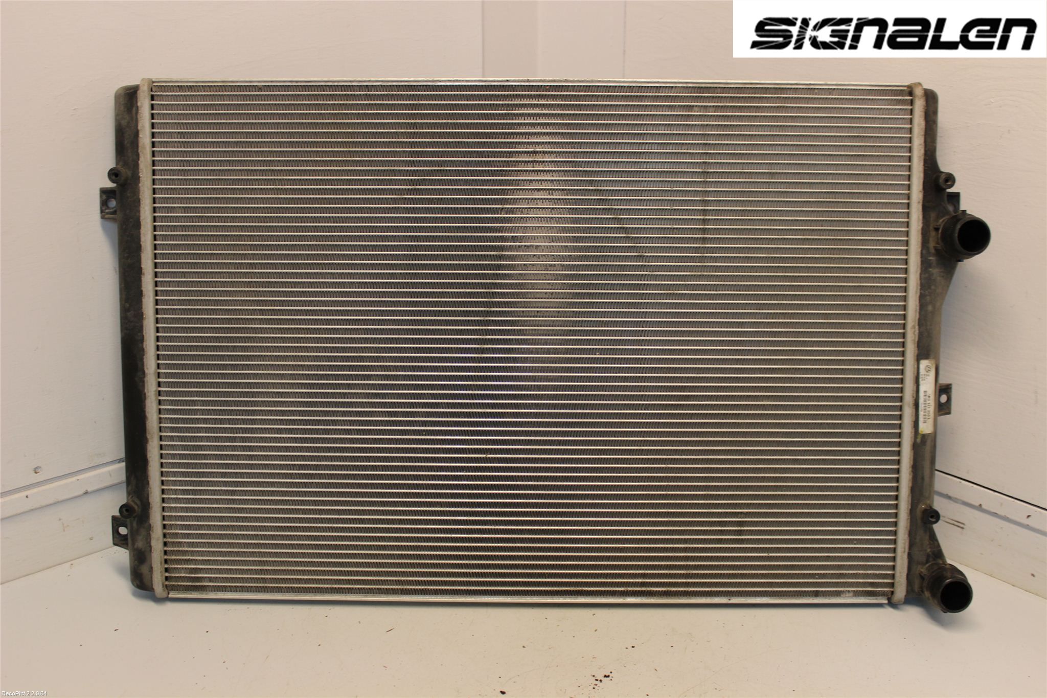 Volkswagen VW PASSAT 05-11 Kylare Man