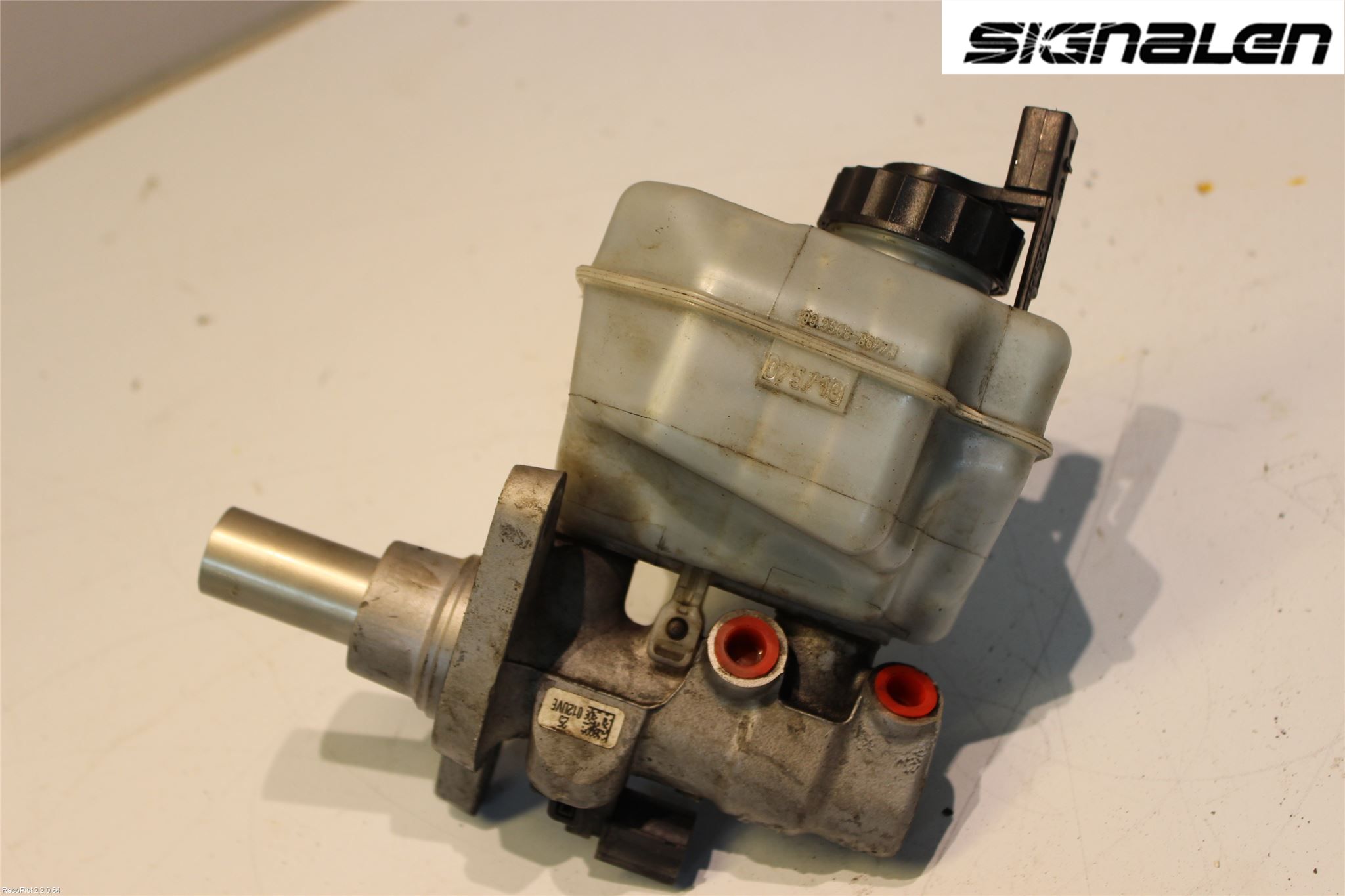 Volkswagen VW PASSAT 05-11 Broms Huvudcylinder