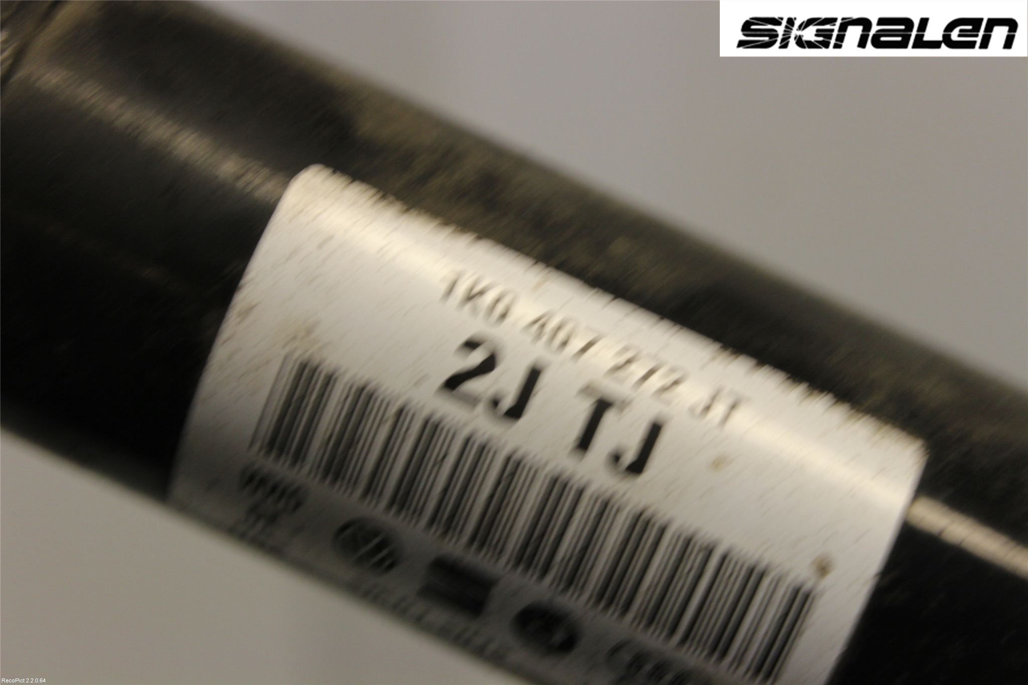Volkswagen VW GOLF VI 09-13 Drivaxel Fram Höger